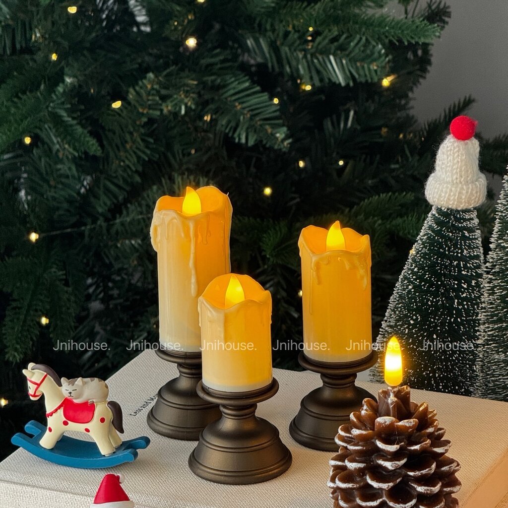 [พร้อมส่ง] Jnihouse : เทียน LED เซต 3 ชิ้นพร้อมฐาน (LED Flameless Candle with Stand)