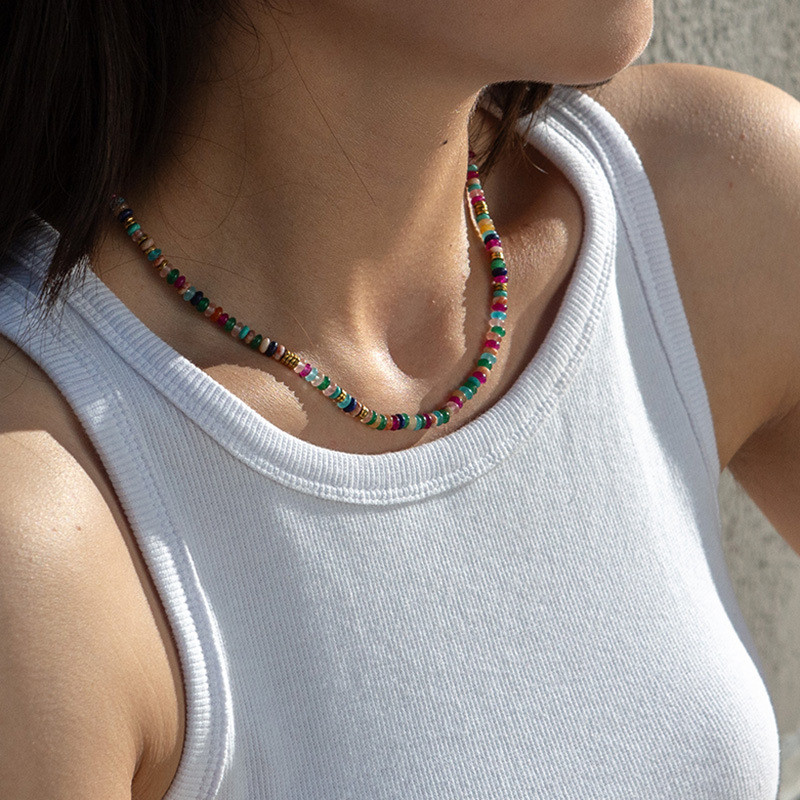 สไตล์เดียวกันสีหินธรรมชาติไม่สม่ําเสมอลูกปัดสร้อยคอผู้หญิง Niche Design Tiger Eye Stone Clavicle Cha