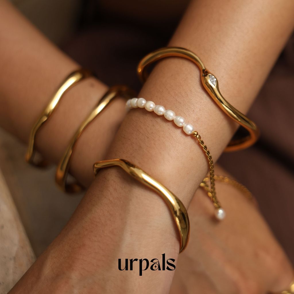 URPALS กำไลข้อมือ Stainless ชุบทอง 18K ดีไซน์เก๋ ทนน้ำทนเหงื่อ แพ้ง่ายใส่ได้