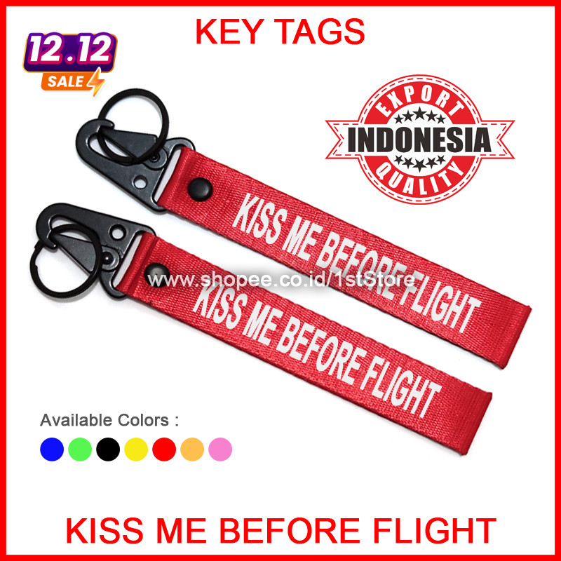 GAN ใหม่ KISS ME BEFORE FLIGHT PREMIUM KEYCHAIN SOUVENIR UNIQUE GIFT AVIATION ID REMOVE รถจักรยานยนต