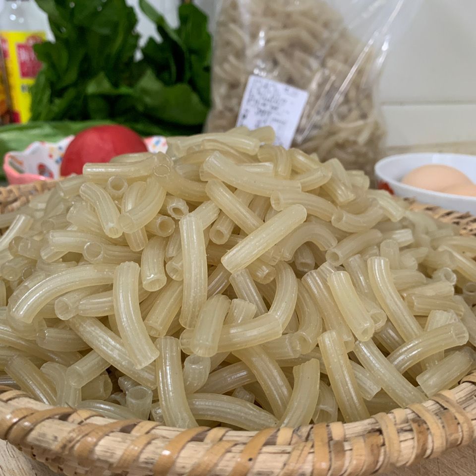 Genan Hollow Noodles Gangsi Rice Noodles Hollow Noodles ข้าวก๋วยเตี๋ยวหม้อเผ็ดร้อนทุ่มเท Macaroni No