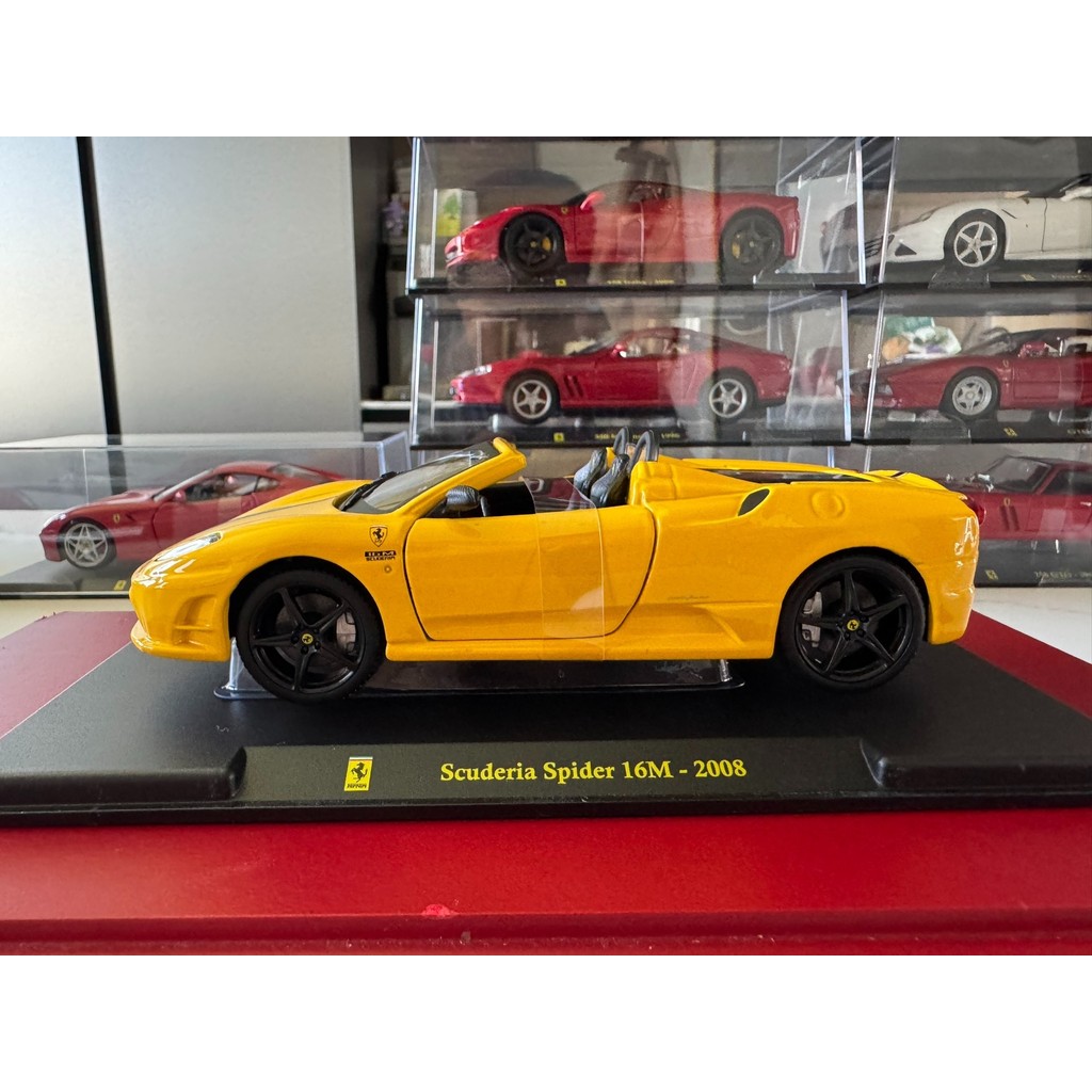 [สต๊อกพร้อม] Ferrari Ferrari Scuderia Spider 16M 2008 F430 1/24 โมเดลรถโลหะผสมรุ่นนิตยสารสาธิตสูงขึ้