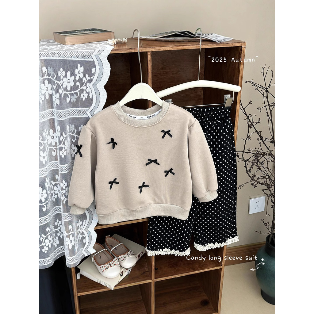2025 ชุดเด็กหญิงฤดูใบไม้ร่วงสไตล์ตะวันตกเสื้อแขนยาวเด็ก Casual All-Match ปักกระต่ายสามมิติ 12.4 ZV4J