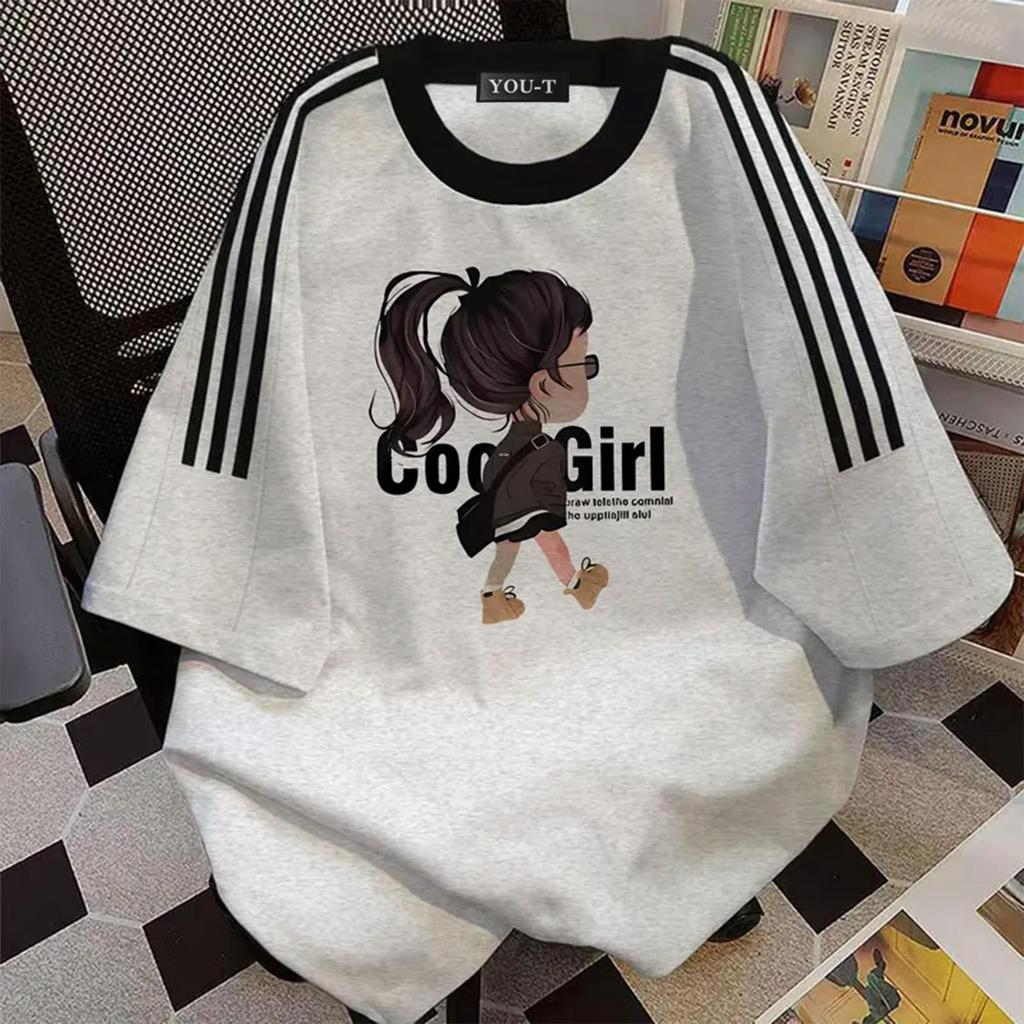 Top.street [COD] เสื้อยืด ดีไซน์สามแถบ เสื้อยืดคอกลม ทรงหลวม แขนสั้น ใส่สบาย 'Girl' 5 สี สไตล์เกาหลี s-3xl