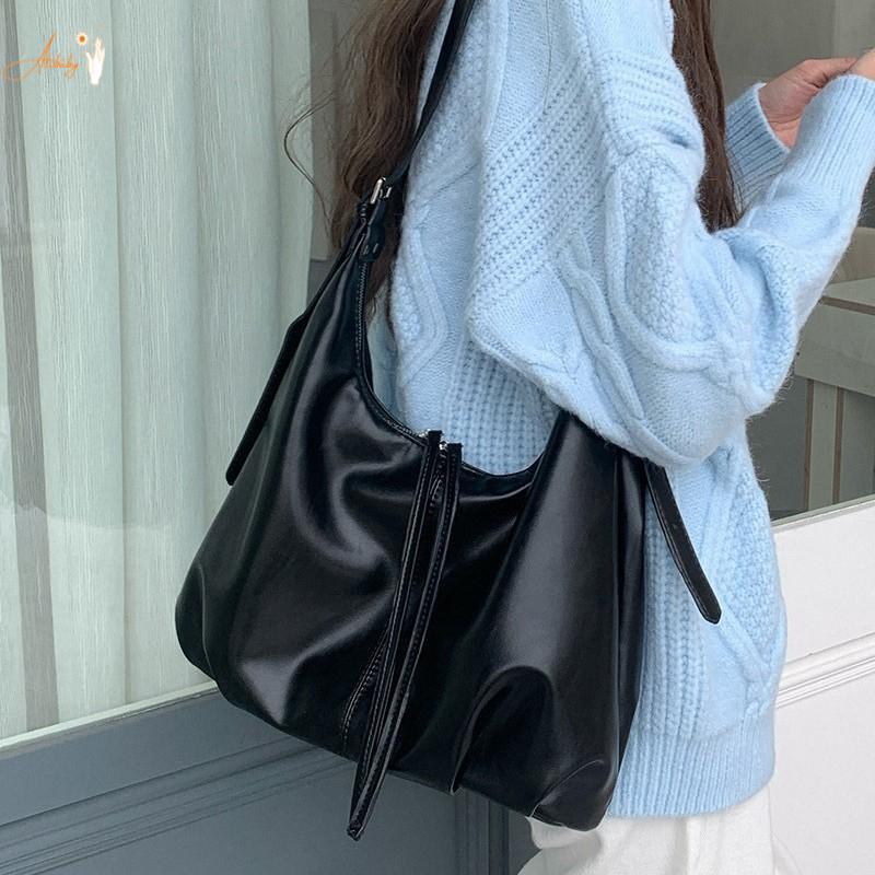 Noko Crossbody Bag - กระเป๋าสะพายข้างสำหรับการใช้งานประจำวัน