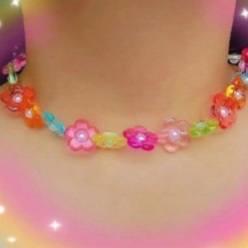 ขายร้อน [ราคาขายส่ง] Creative Fresh Girl สร้อยคอเรซิ่นชุดสีสร้อยคอดอกไม้น่ารักทุกวัน All-Match เครื่