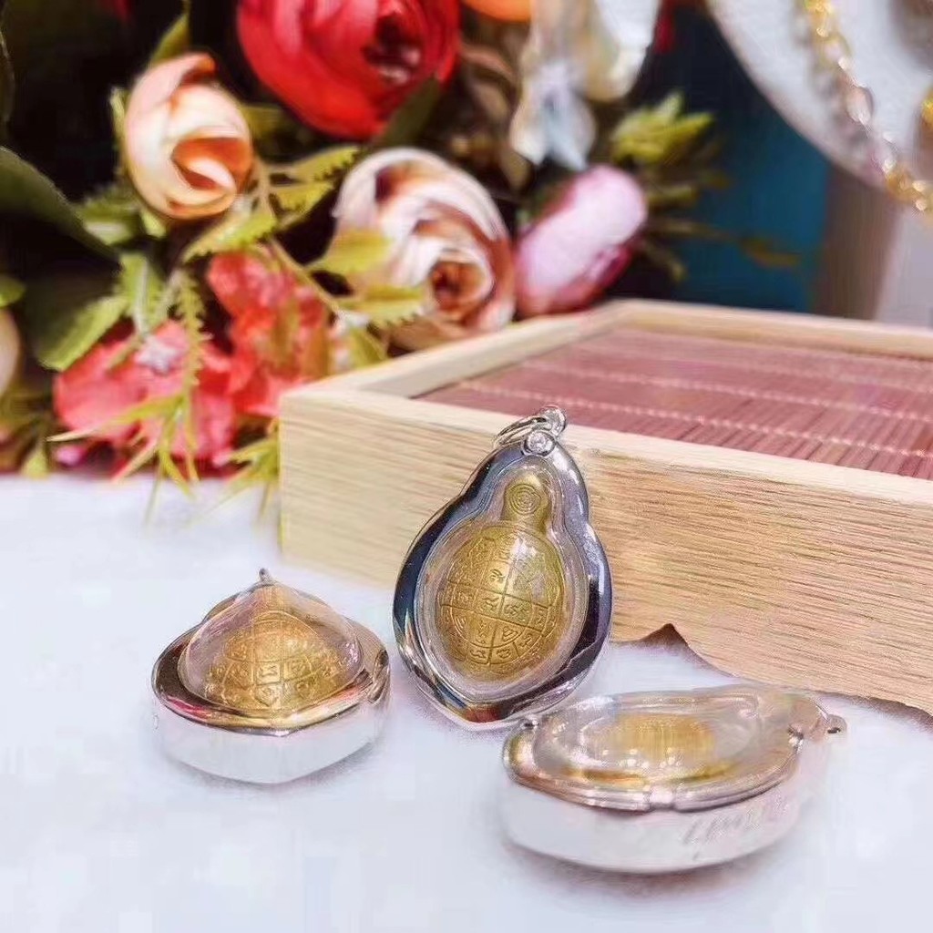 จัดส่งตลอด 24 ชั่วโมง พระเครื่องรูปเต่า พร้อมเปลือกเต่า เหรียญหล่อทองแดง หลวงพ่อโพธิ์ พระประจำปีเกิด