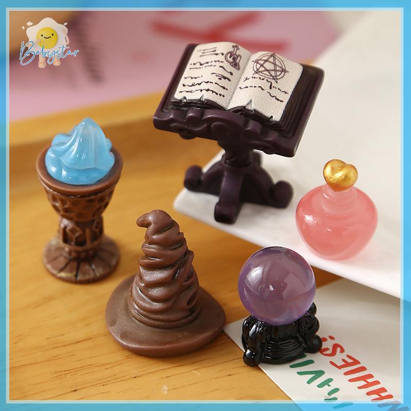 [Inthehot-t] 1/12 Dollhouse Magical Academy Props ตกแต่งตุ๊กตา Micro ฉากเครื่องประดับตุ๊กตาเครื่องใช้ในบ้านของเล่นเด็ก [ใหม่]