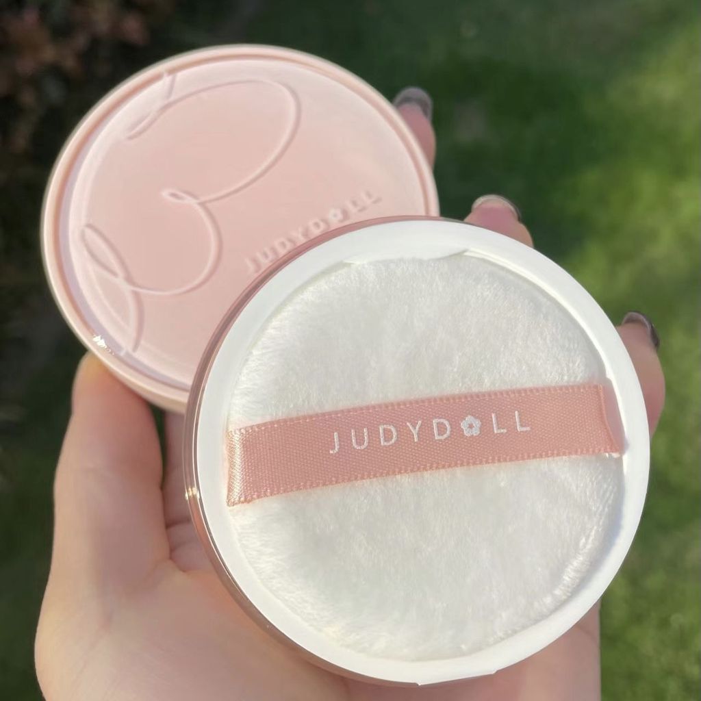 Judydoll橘朵轻雾柔焦定妆蜜粉控油持久散粉饼不脱妆透明色柔焦8gJudydoll tangerine light mist soft coke set