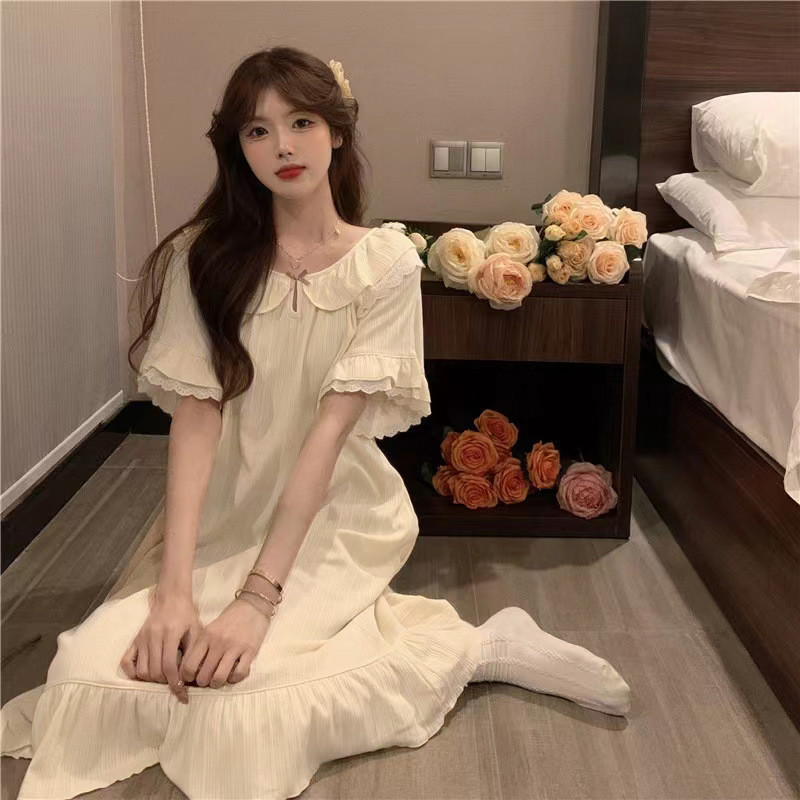 ชุดพักผ่อนสำหรับสตรีแขนสั้น ลายลูกไม้ ใส่สบาย มีแผ่นรองหน้าอก คุณภาพสูง