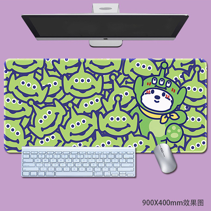 Toy Story แผ่นรองเมาส์ Stitch Winnie the Pooh ขนาดใหญ่การ์ตูนน่ารักแผ่นรองโต๊ะสาวนักเรียนแผ่นรองแป้นพิมพ์คอมพิวเตอร์แผ่นรองโต๊ะ - รูปที่ 4