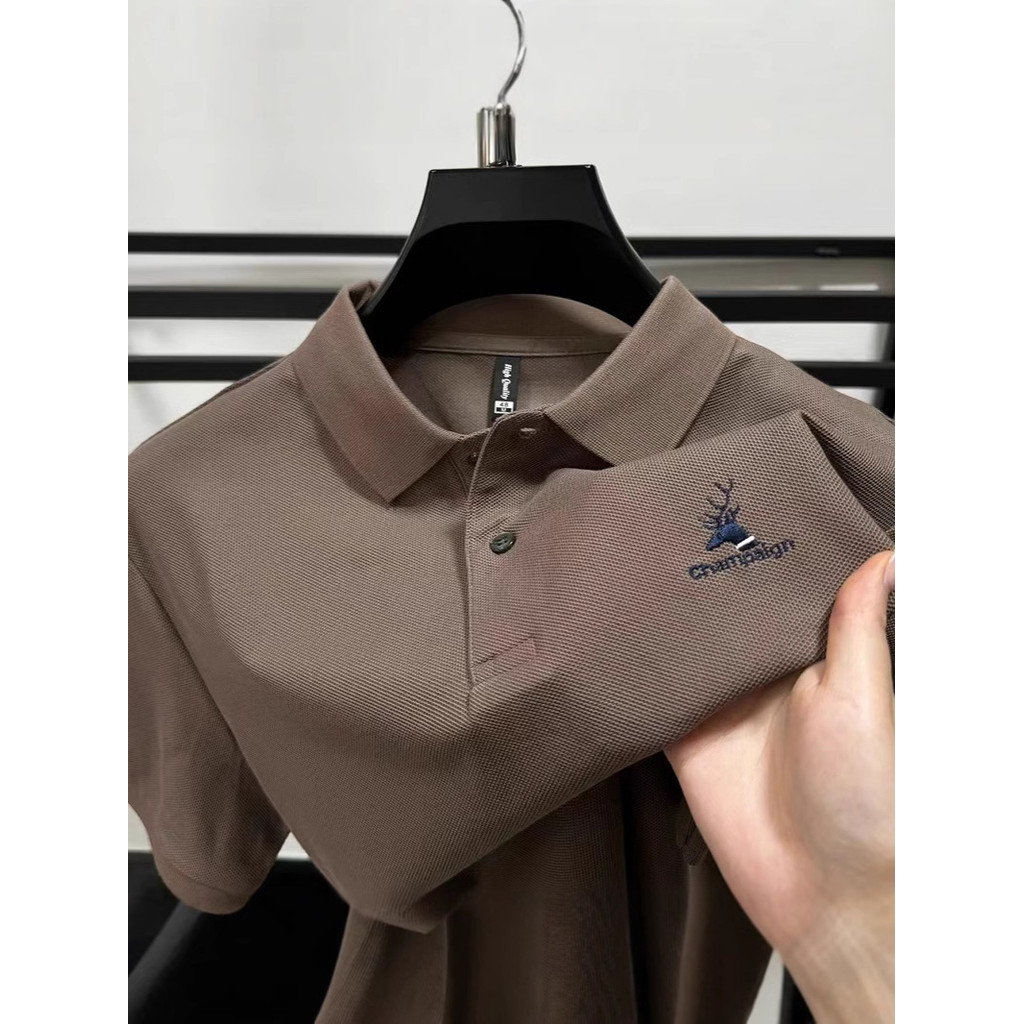 Pony Label Old Money เสื้อโปโลผู้ชายปกขนาดกลางธุรกิจสบายๆปักเสื้อยืดผู้ชาย