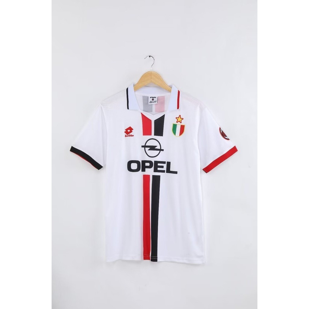9596AC Milan away ฟุตบอลกีฬาแขนสั้นเสื้อยืดย้อนยุคคุณภาพสูง