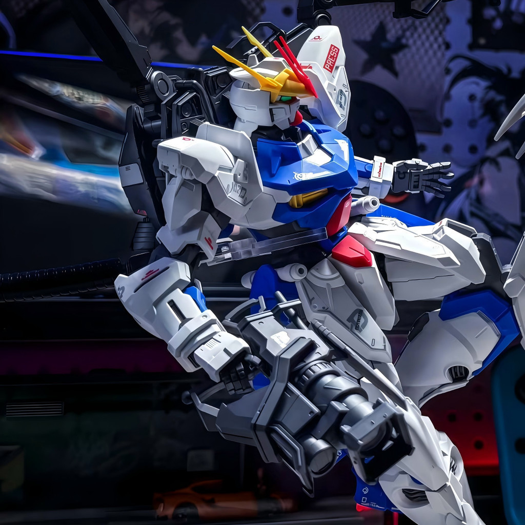MG1/100 Paladin ประกอบของเล่น