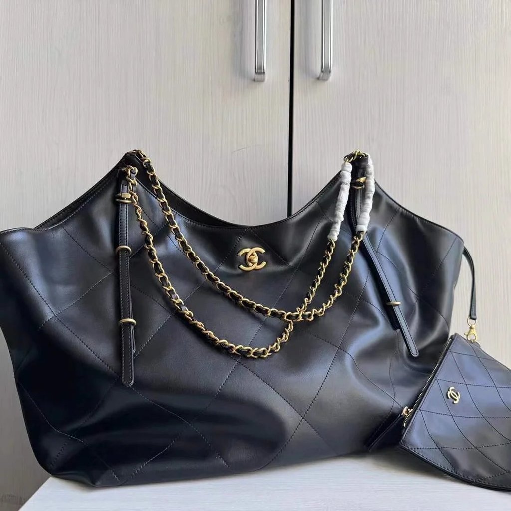 กระเป๋า Tote Retro ทรงคล้ายค้างคาว ขนาดใหญ่ 36*59*13 cm จาก Xiaoxiang 25s Gwang Zhilong