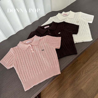 DONNAPOP เสื้อโปโล ไหมพรหมสีพื้นแต่งอะไหล่