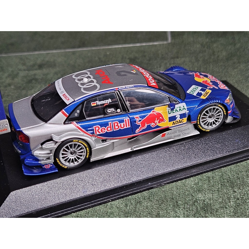 MINICHAMPS 1/43 Audi A4 DTM 2005 Red Bull Racing Model Appearance As Shown จํากัด 2112 ชุดกล่องเดิม 