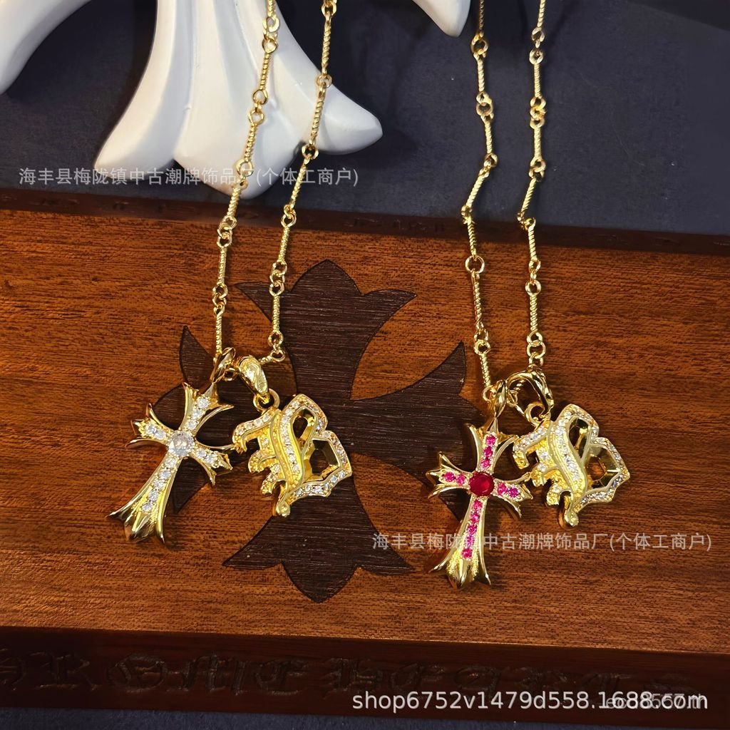 Crown Letter B สร้อยคอมีดีไซน์เพชร High-End สำหรับทั้งผู้ชายและผู้หญิง H1DY