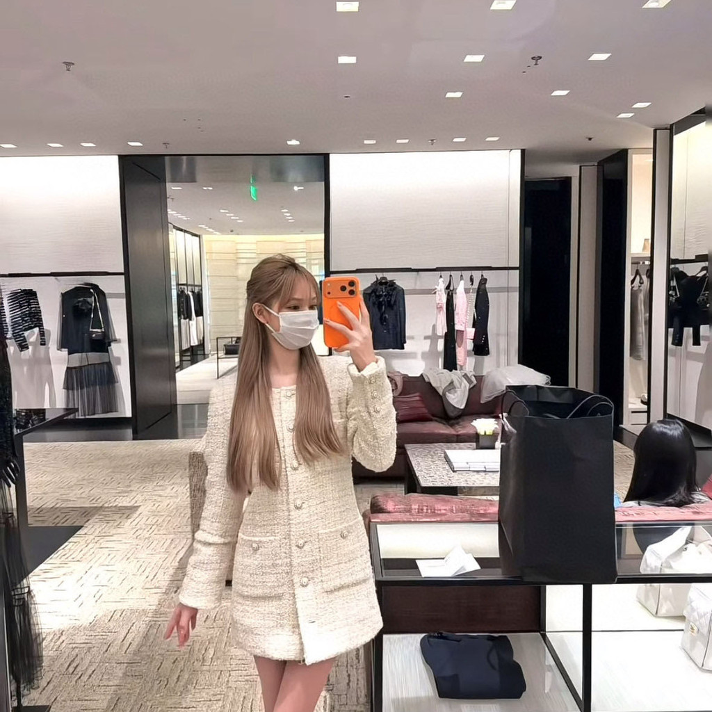 A4SJ CHA# 2025Autumn and Winter New Elegant Socialite Style Exquisite Design Versatile Round Neck Ca