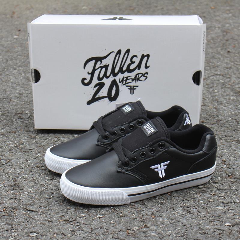 Lace-Up FALLEN สเก็ตบอร์ดรองเท้า GOAT สบายสวมใส่กีฬาผู้ชายผู้หญิงรองเท้าผ้าใบหนัง lakai Low-Top