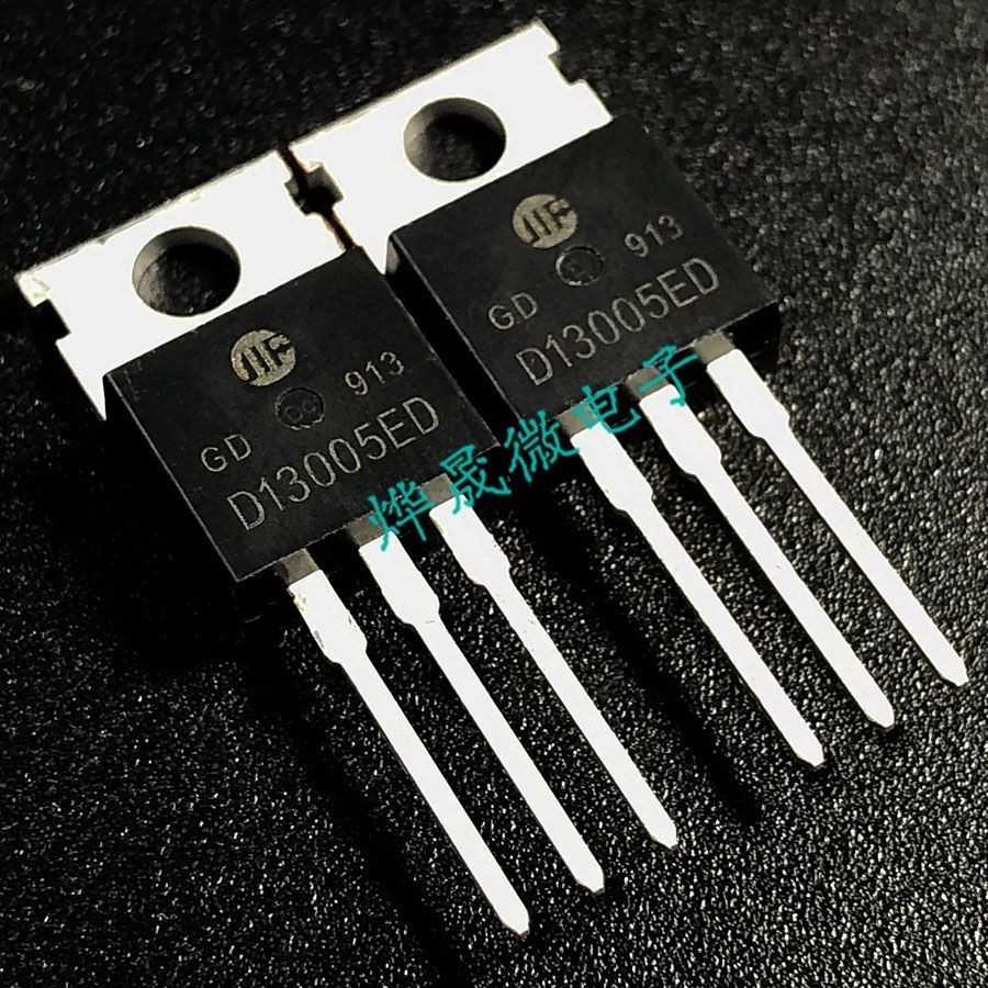 D13005ED TO-220 ทรานซิสเตอร์พลังงาน NPN ใหม่ล่าสุด 4A/700V คลังสินค้าพร้อมสามารถยิงได้โดยตรง