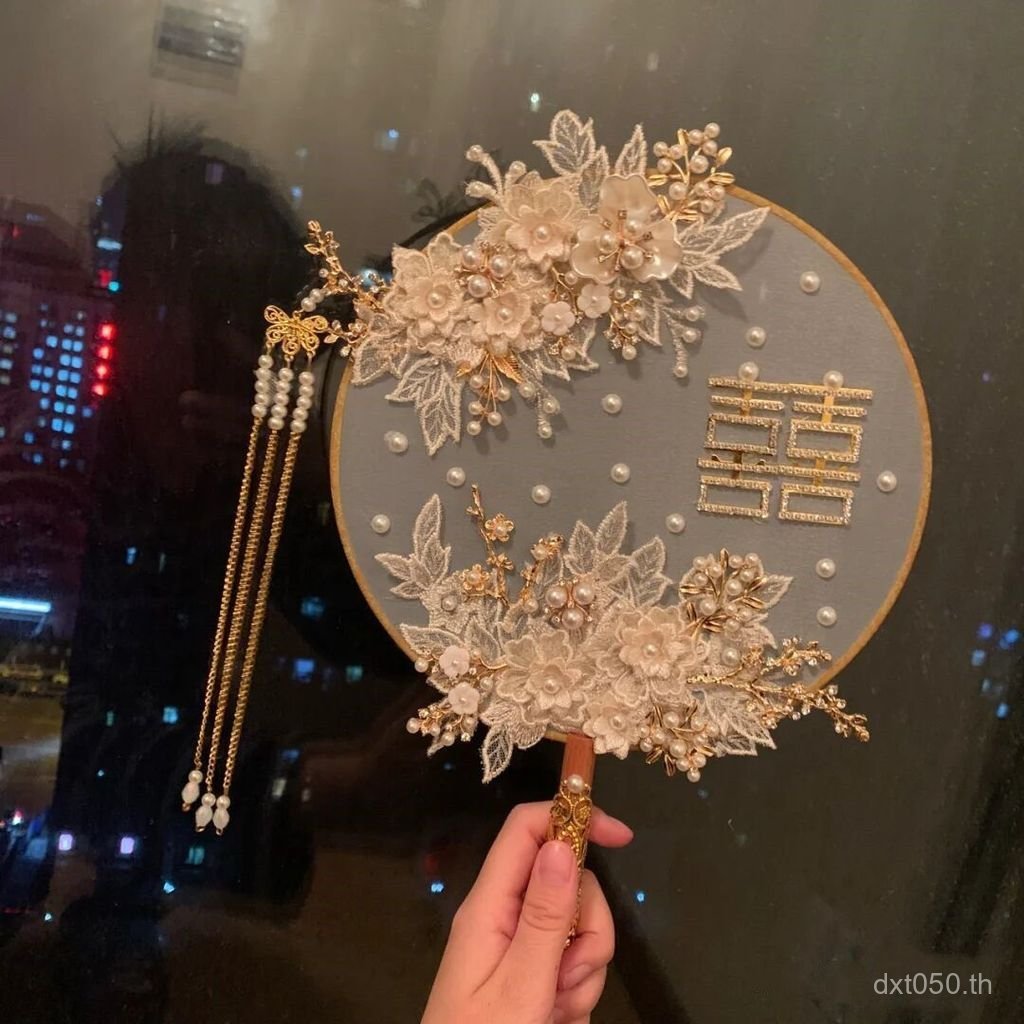 Xiuhe พัดลมโบราณเจ้าสาวงานแต่งงานกลุ่มพัดลมถือจีนจีนสไตล์จีน Xiuhe เสื้อผ้าพัดลม Hanfu IW4A