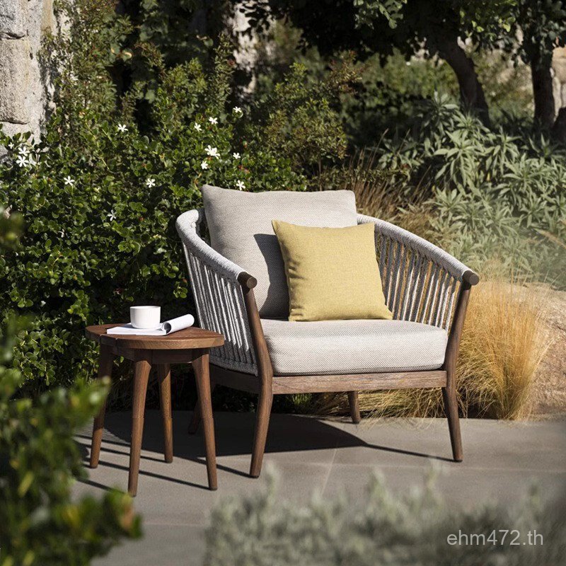 Courtyard Nordic Garden หวายกลางแจ้งครีมกันแดดโซฟากันน้ํากลางแจ้งโซฟาไม้สักผสมเฟอร์นิเจอร์ Villa M9B