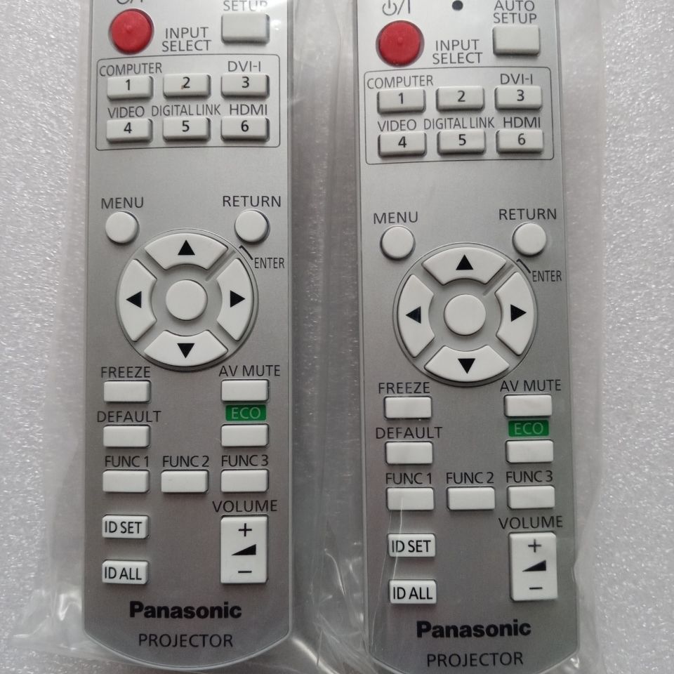 รีโมทควบคุมต้นฉบับสำหรับโปรเจคเตอร์ Panasonic รุ่น PT-BX41/X323C/BX40/UX260/PX770/PX660