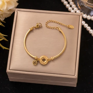 สร้อยข้อมือเหล็กไทเทเนียม ลายเส้นแบบ 18K Gold แฟชั่นสำหรับผู้หญิง พร้อมขายส่ง