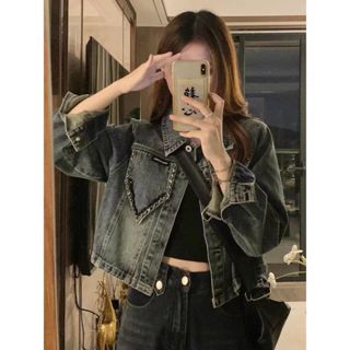 แจ็คเก็ตยีนส์ทรงสั้นผู้หญิง สไตล์ย้อนยุคและทันสมัย เหมาะสำหร…