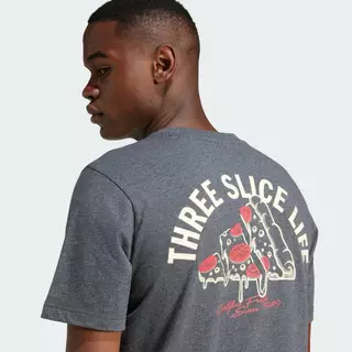 adidas ไลฟ์สไตล์ เสื้อยืดพิมพ์ลาย Lounge Pizza ผู้ชาย สีเทา JN2400