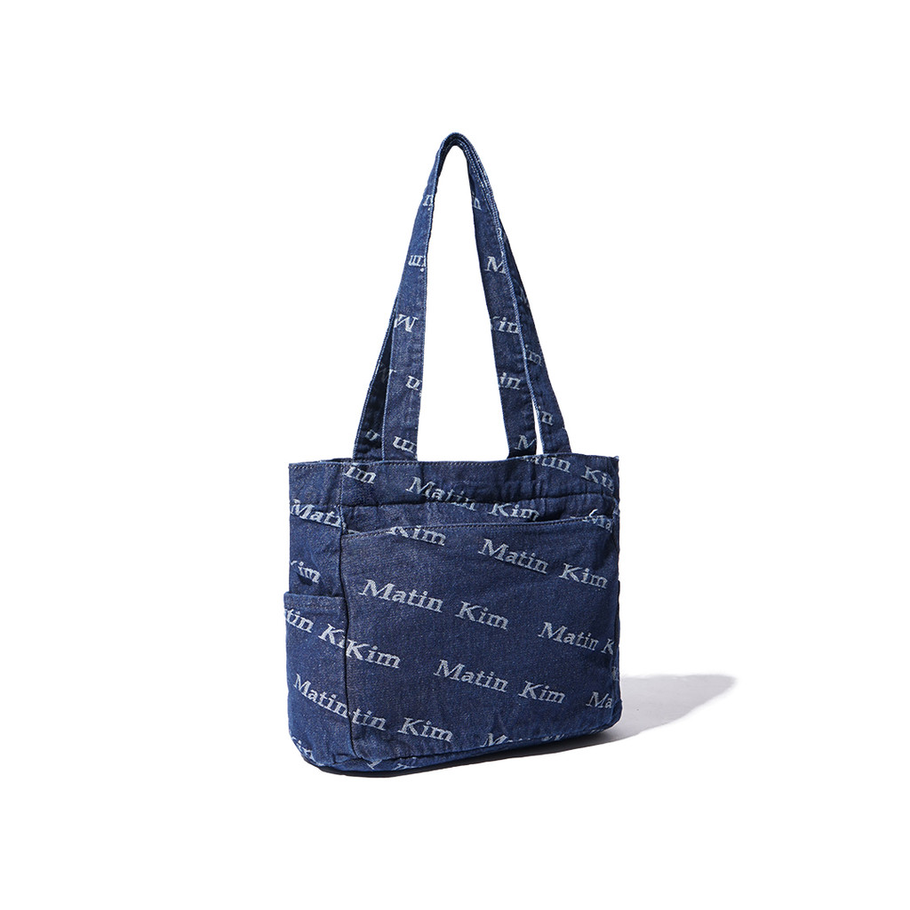 Matin Kim กระเป๋าผ้าเดนิมลายเต็ม
