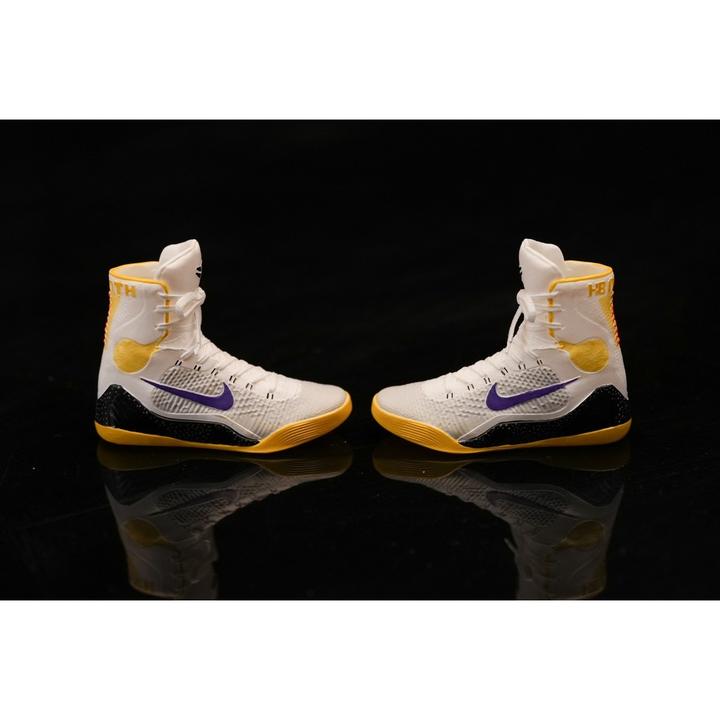 สั่งซื้อส่วนตัว Kobe zk9 High- Help 1: 6 Doll Dedicated Non-eb outbay Model Play Family Q