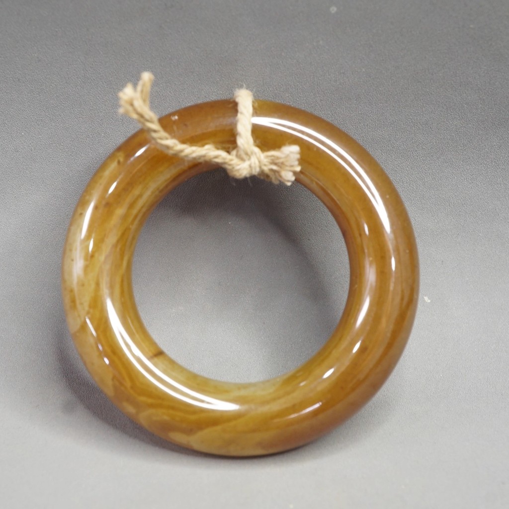 Y14 สินค้าคงคลังเก่า Decades Onyx Play Ring จี้ 11.29.1