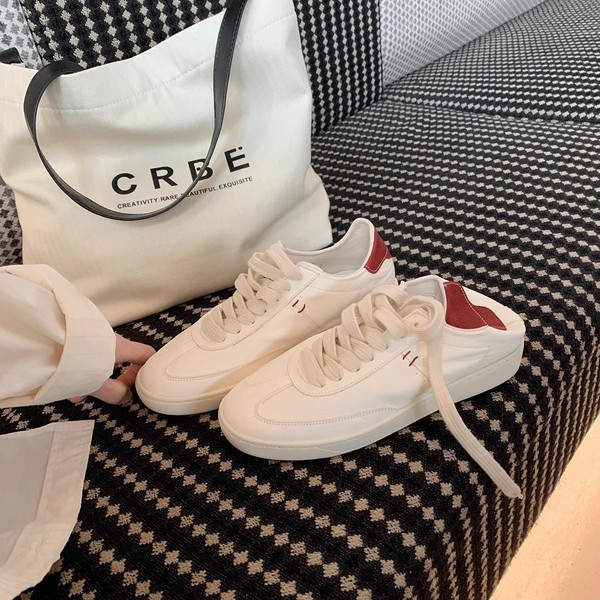 momoshoes รองเท้าลำลองเพื่อสุขภาพ Grape ma รองเท้าลำลองแบบผูกเชือกหนังวัวแบบเดียวกับรองเท้าผู้หญิงรอ