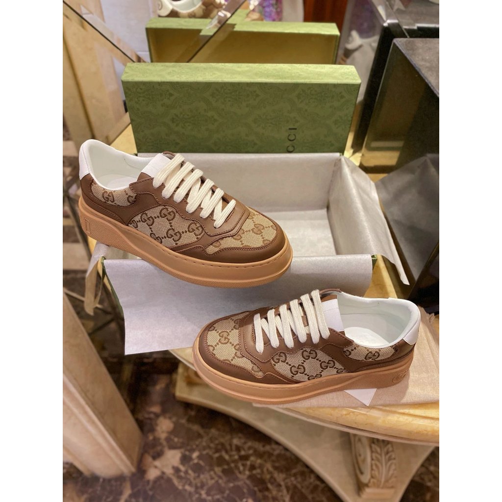 อย่างแน่นอน ต้องมีสินค้าใหม่คู่รัก ️ ️ เดินไม่มีเท้าสุดสบายคลาสสิกย้อนยุคเต็มพิมพ์จดหมายสีจับคู่รองเ