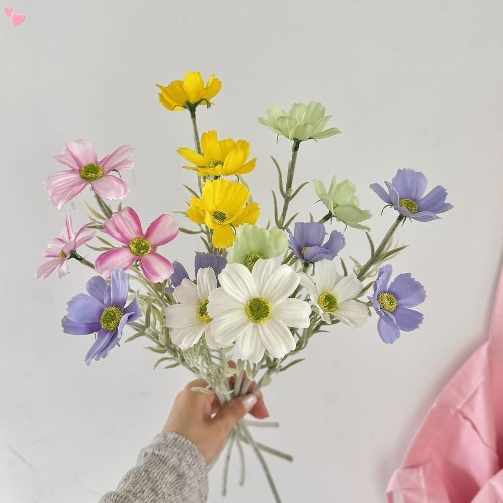 3 หัว Daisy ดอกไม้ประดิษฐ์ Cosmos 43 ซม./16.9 นิ้วดอกไม้ผ้าไหมพร้อมก้านสําหรับตกแต่งบ้านในร่มประดิษฐ์ Daisies สําหรับช่อดอกไม้งานแต่งงานหัตถกรรม