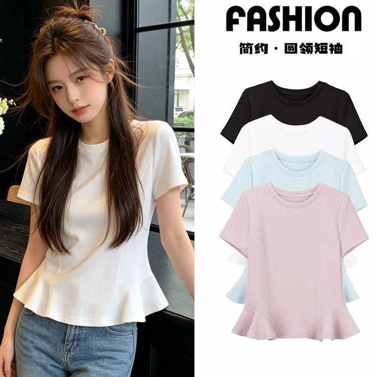 ขนาดใหญ่เร้าใจด้านบนแขนสั้นสีดําเสื้อยืดไขมันเล็กน้อย