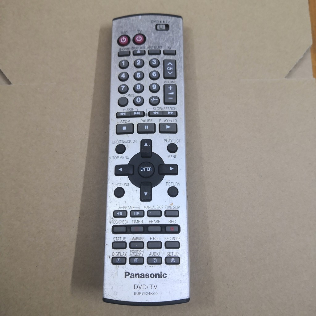 Original Second-Hand Panasonic โฮมเธียเตอร์ DVD เครื่องเล่น DVD เครื่องขยายเสียง EUR7624KK0