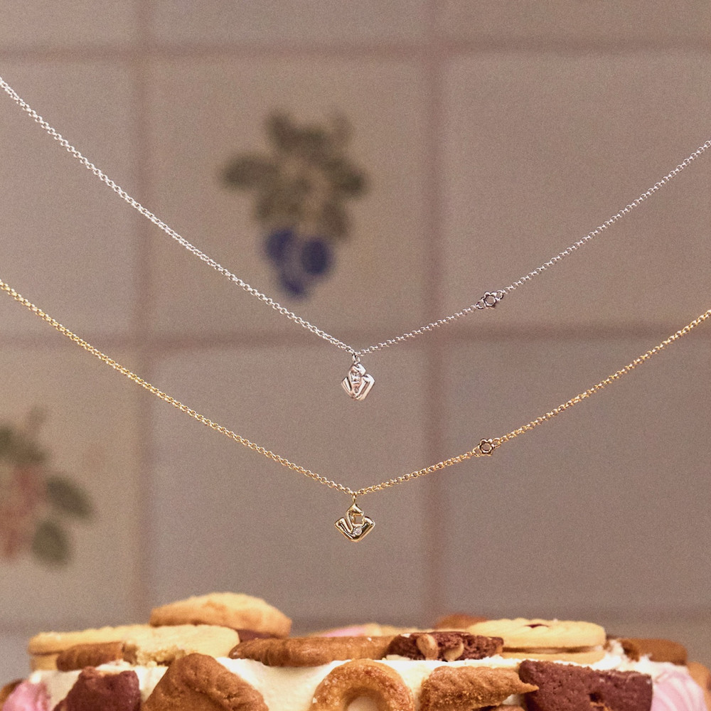 YVIS Butter Y Brass Necklace - Cookie Necklace