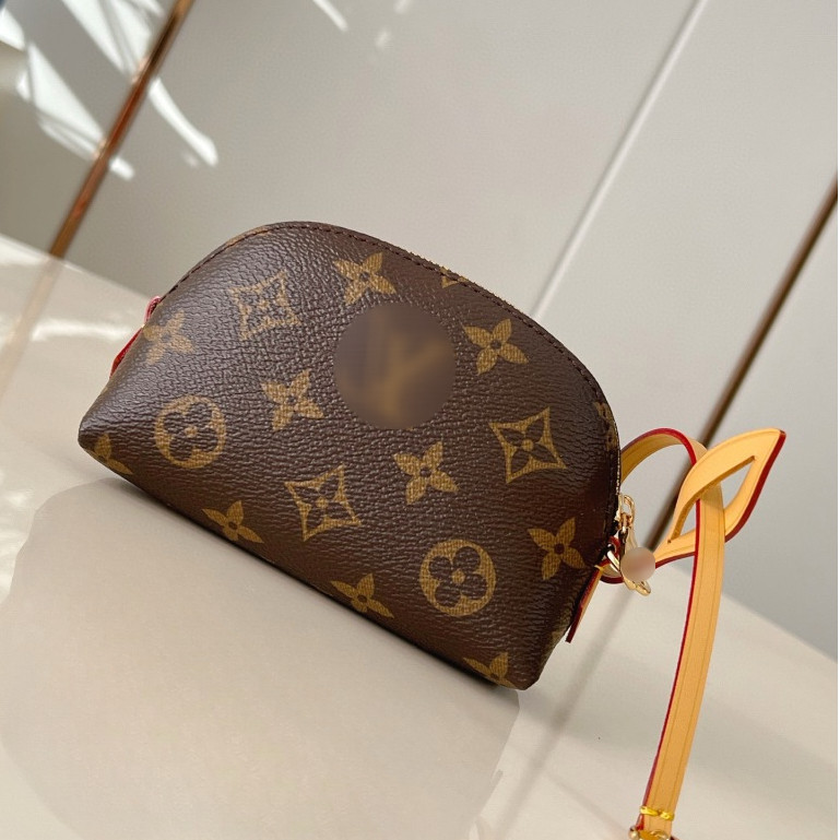 【ก่อนสั่งสอบถาม】ราคา2500 Vui M25653 ผ้าแคนวาส Makeu Coin Purse Size13.5*9*5.5cm