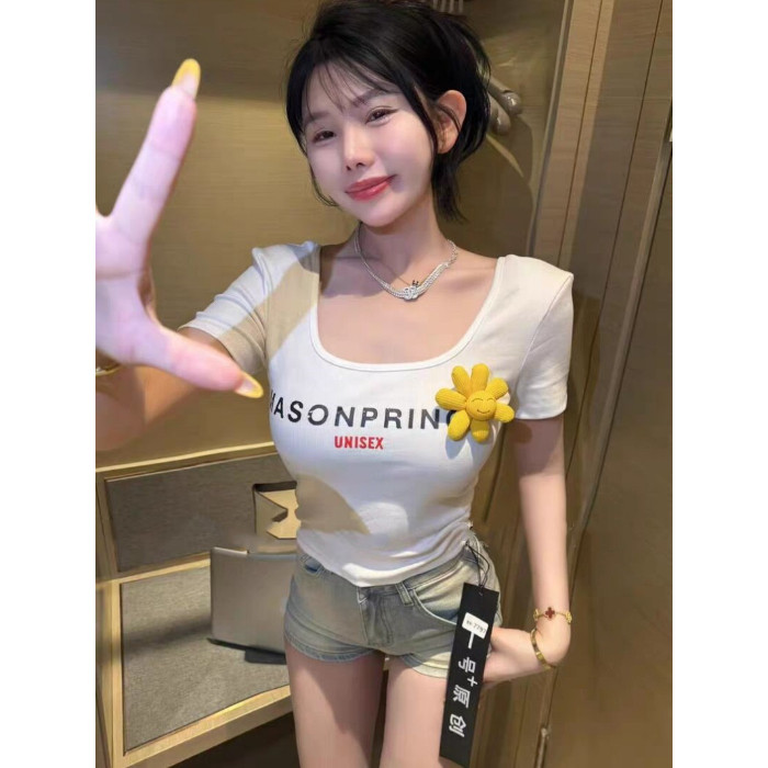 COD เกาหลี Dongdaemun ฤดูร้อนสไตล์ใหม่ U-คอแขนสั้นพิมพ์เข็มกลัดดอกไม้ Pure Desire สาวร้อนแขนสั้นเสื้
