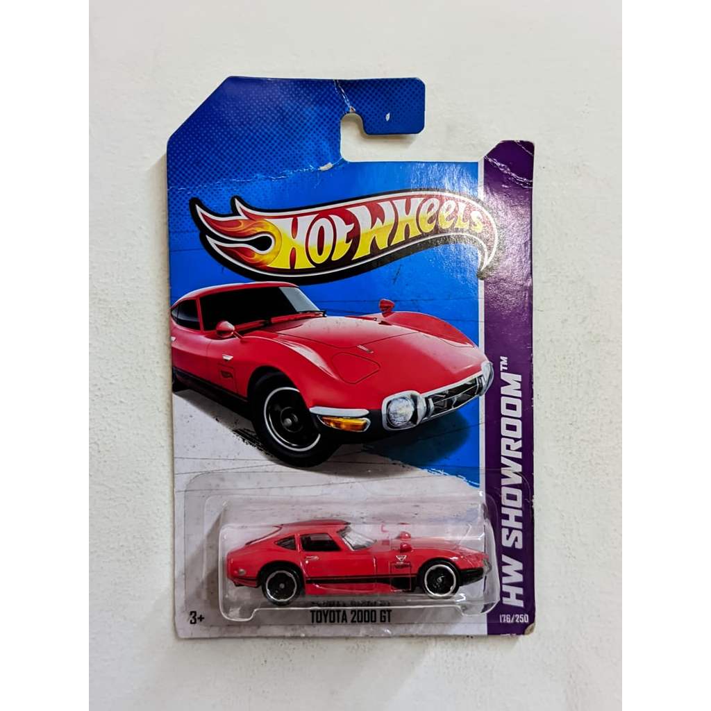 Hot Wheels Toyota 2000 GT – สีแดง (HW Showroom)
