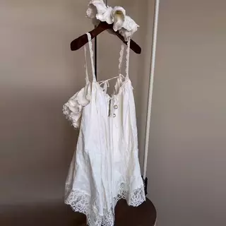 ชุดสายรัดชายหาด เบบี้ดอลล์ ออกแบบท่องเที่ยวลูกไม้สบายหลวมสลิงสั้นชุดบ้าน