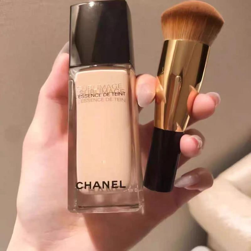 {YOLO แนะนํา} CH Luxurious Essence BRIC Skin Nourishing Liquid Foundation ฤดูใบไม้ร่วงฤดูหนาวผิวแห้ง