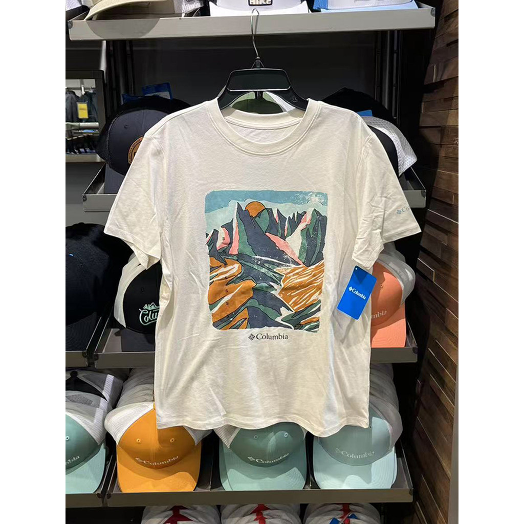 Col * bia Chest Pattern พิมพ์เสื้อยืดแขนสั้นคอกลมลําลองระบายอากาศได้