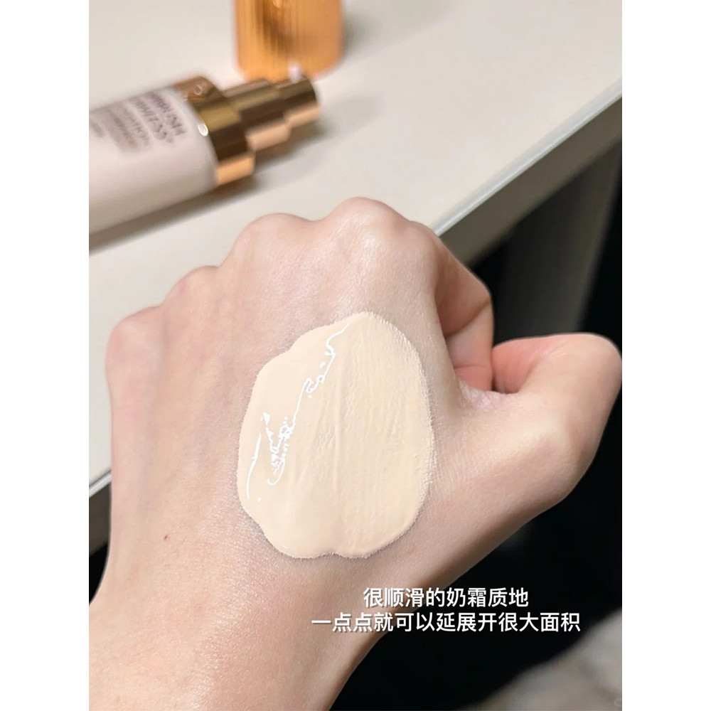 ไพรเมอร์ cushion CT Tilpoli 2023 สินค้าใหม่ Soft Mist Matte Flawless Soft Focus Red Carpet Liquid Fo