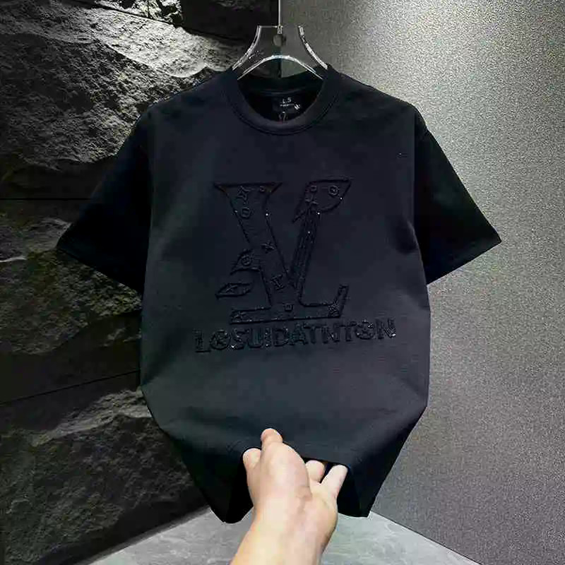 เสื้อยืดแขนสั้นสำหรับหน้าร้อนและใบไม้ผลิ ดีไซน์เนอร์แบบโมเดิร์นแคชวล สไตล์เหมาะทุกลุค