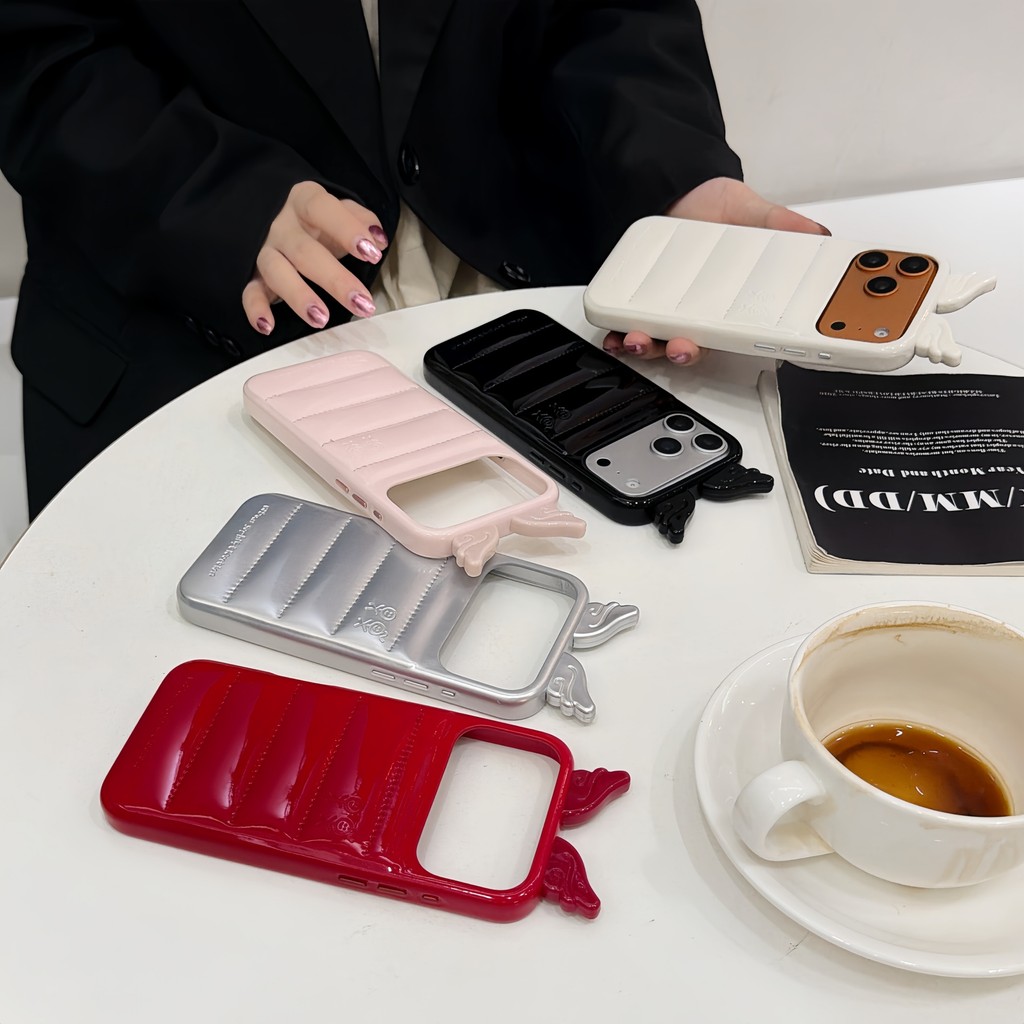 Creative Dopamine Color 3D Angel Wings Down Jacketเคสโทรศัพท์สําหรับiPhone 17 16 15 14 Pro Maxกันกระแทกป้องกันปกหลัง