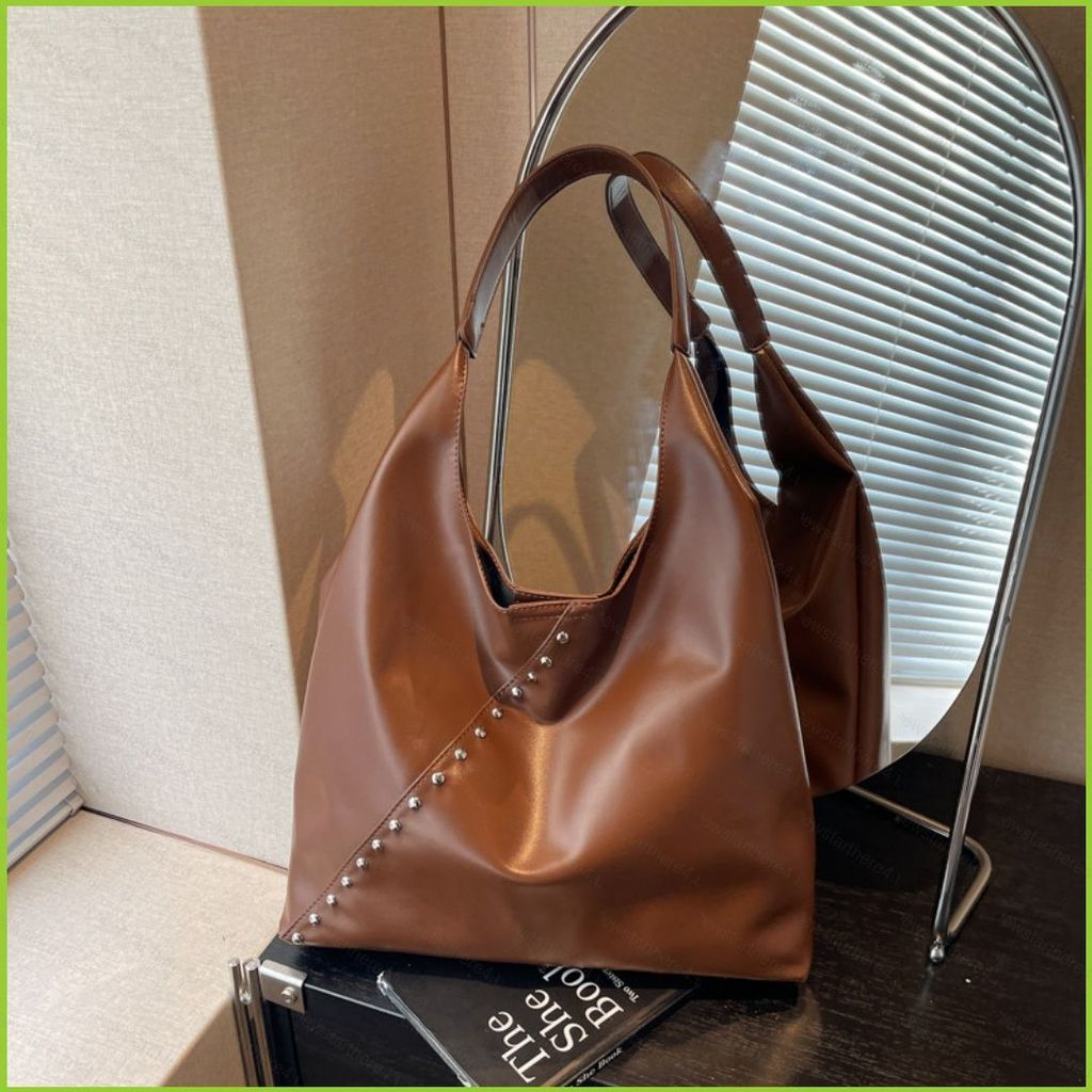 NS4 Rivet ตกแต่งจีบกระเป๋าหนังสําหรับผู้หญิงขนาดใหญ่ความจุทุกวัน Commuting กระเป๋าสะพาย SN4